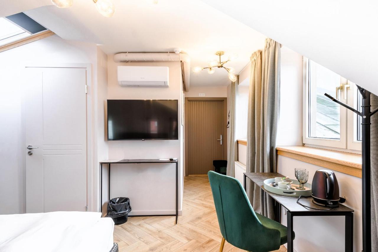 Adler Aparthotel Клайпеда Экстерьер фото
