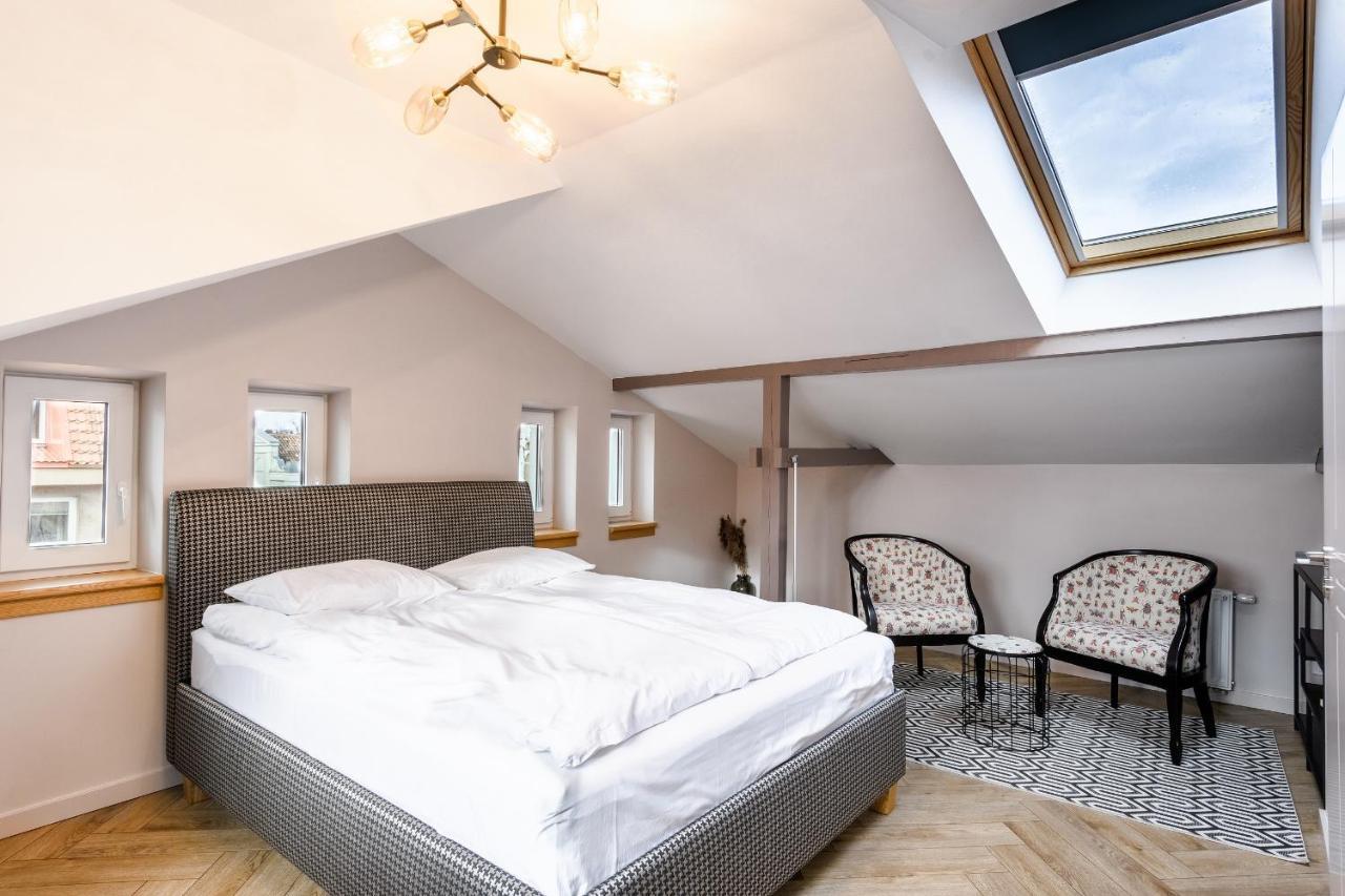 Adler Aparthotel Клайпеда Экстерьер фото