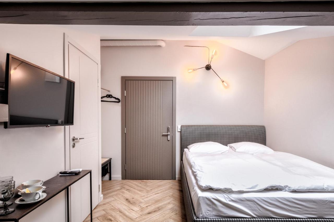 Adler Aparthotel Клайпеда Экстерьер фото