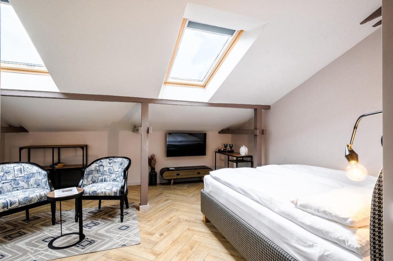 Adler Aparthotel Клайпеда Экстерьер фото